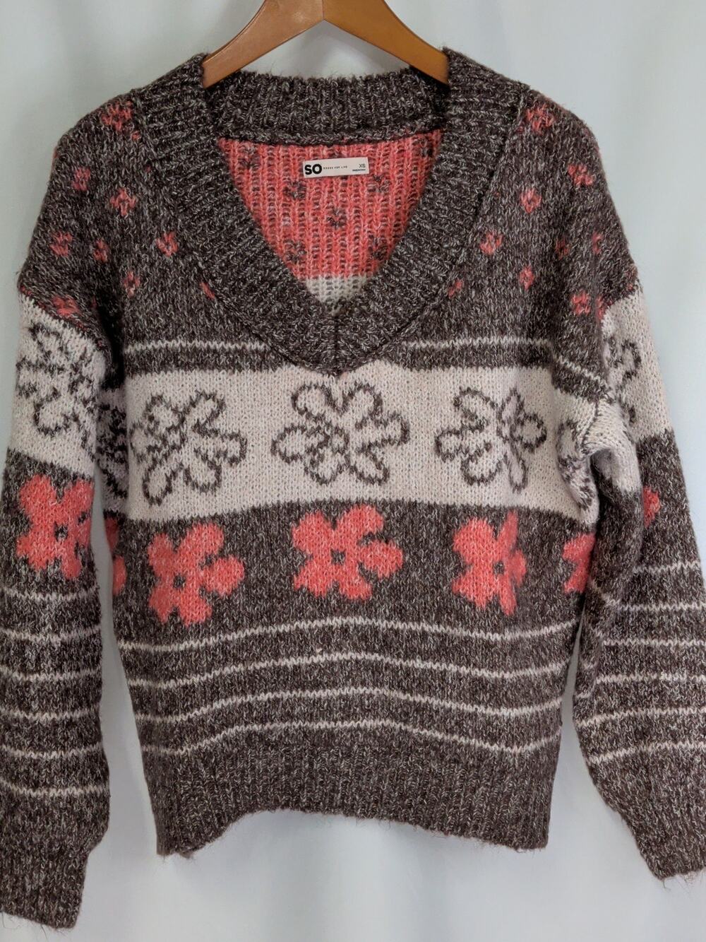 SO size XS Brown Cream Coral Floral oversized V-neck Sweater